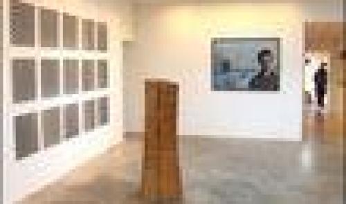 Exposition photo à la Monos Gallery
